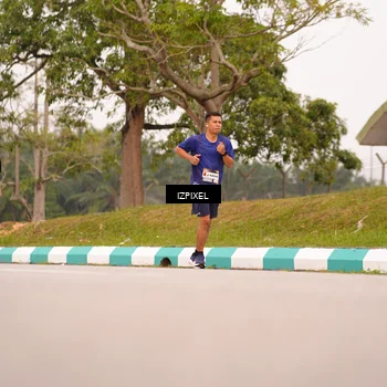 Runner Photo 7542347