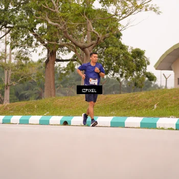 Runner Photo 7542352