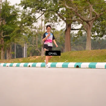 Runner Photo 7542353