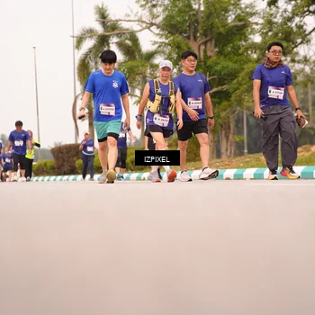 Runner Photo 7542363