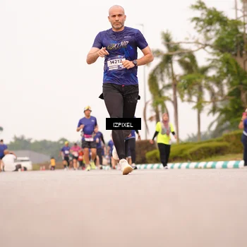 Runner Photo 7542378