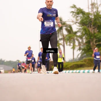 Runner Photo 7542379