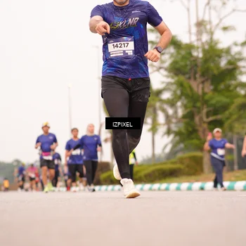 Runner Photo 7542381