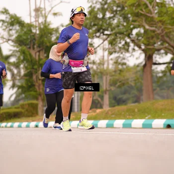 Runner Photo 7542403