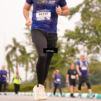 Runner Photo 7542406