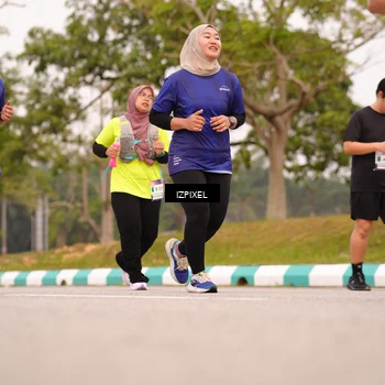 Runner Photo 7542412
