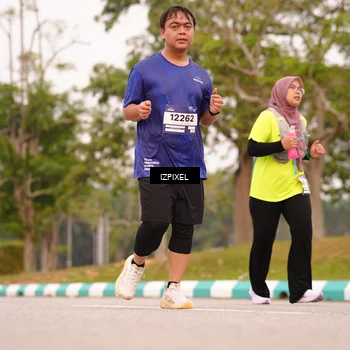 Runner Photo 7542413
