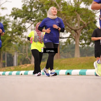 Runner Photo 7542415