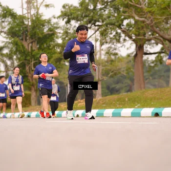 Runner Photo 7542428