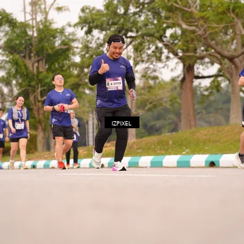 Runner Photo 7542429