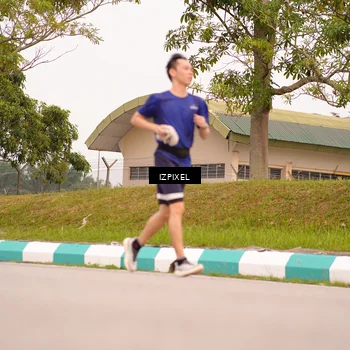Runner Photo 7542432
