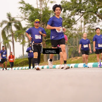 Runner Photo 7542435