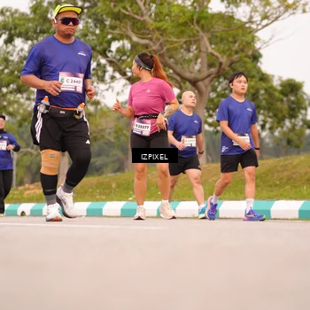 Runner Photo 7542447