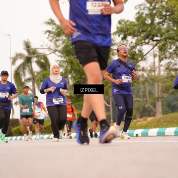 Runner Photo 7542450