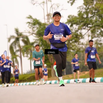 Runner Photo 7542461