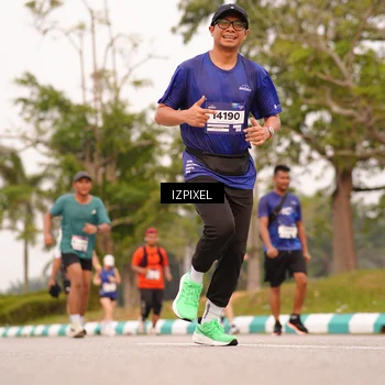 Runner Photo 7542465