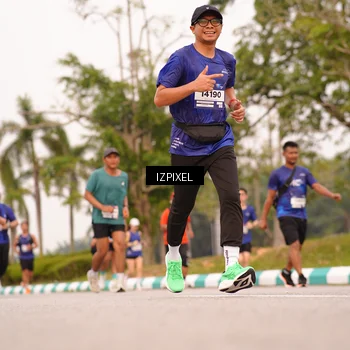 Runner Photo 7542466