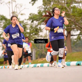 Runner Photo 7542474