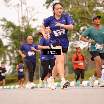Runner Photo 7542477