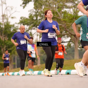 Runner Photo 7542482