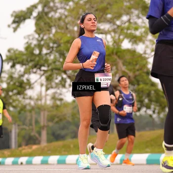 Runner Photo 7542501