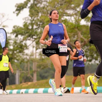 Runner Photo 7542503