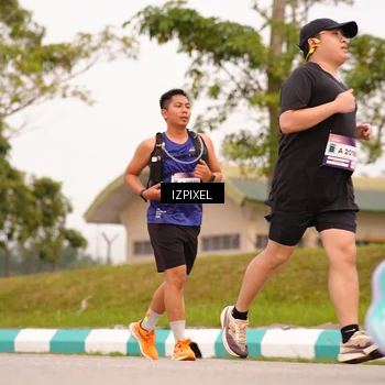 Runner Photo 7542515