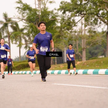 Runner Photo 7542533