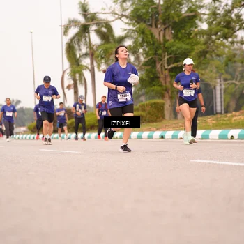 Runner Photo 7542538