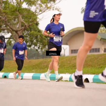 Runner Photo 7542547