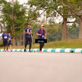 Runner Photo 7542559
