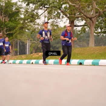 Runner Photo 7542562