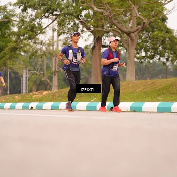 Runner Photo 7542571
