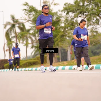 Runner Photo 7542580