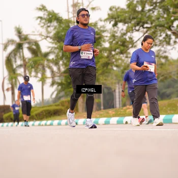 Runner Photo 7542583