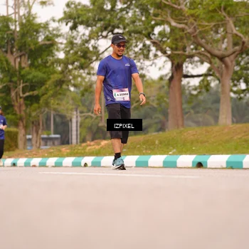 Runner Photo 7542604