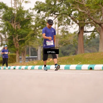 Runner Photo 7542605