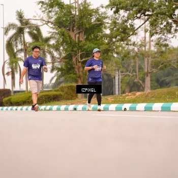 Runner Photo 7542612