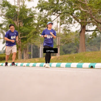Runner Photo 7542625