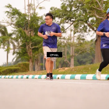 Runner Photo 7542633