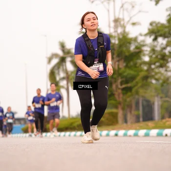 Runner Photo 7542662