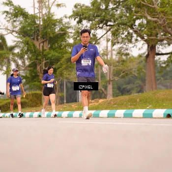 Runner Photo 7542688
