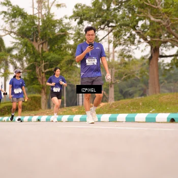 Runner Photo 7542689