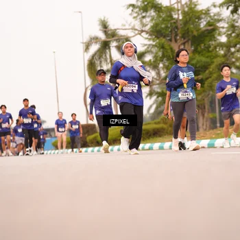 Runner Photo 7542693