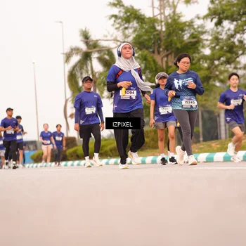 Runner Photo 7542697