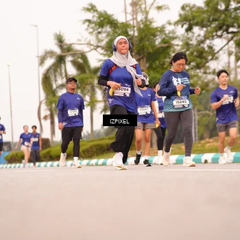 Runner Photo 7542699
