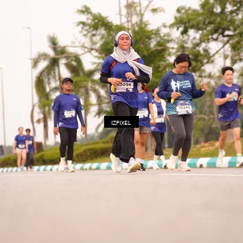 Runner Photo 7542704