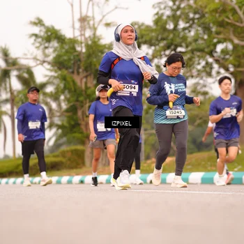 Runner Photo 7542707