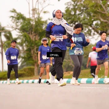Runner Photo 7542708