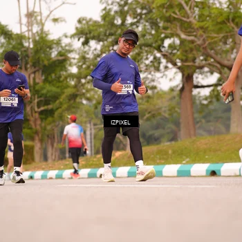 Runner Photo 7542721